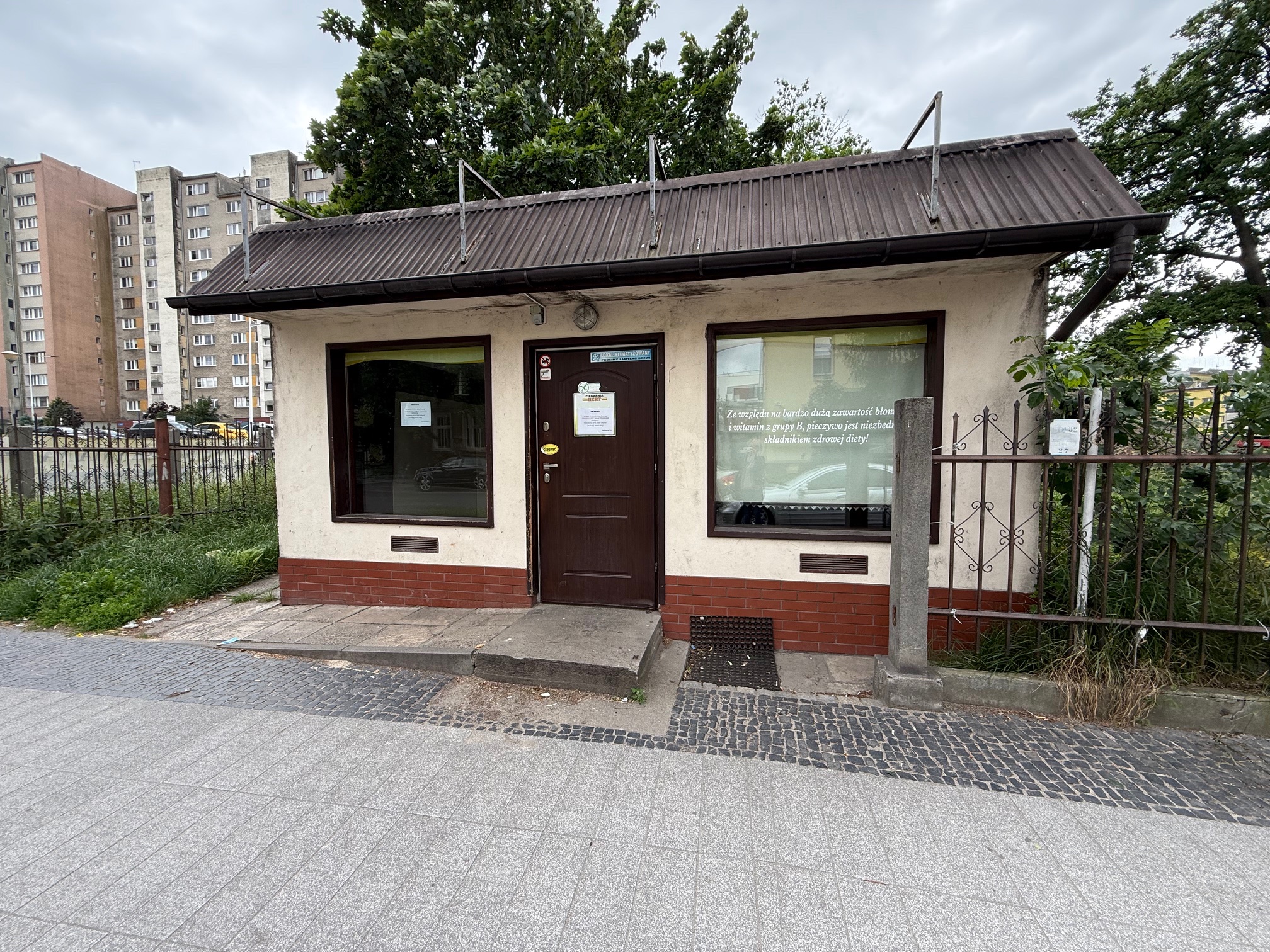ProsperHome.pl - centrum nieruchomości: BRZEG   | LOKAL DO WYNAJĘCIA !!!